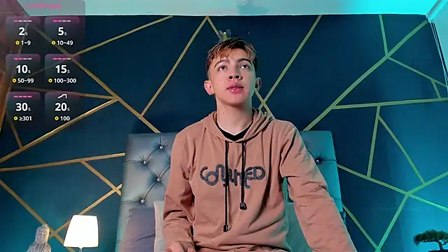 Lian Miller1  online show from March 11, 2026, 12:21 pm