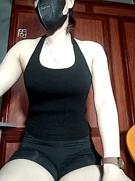 LenaCii online show from October 9, 2025, 1:55 pm