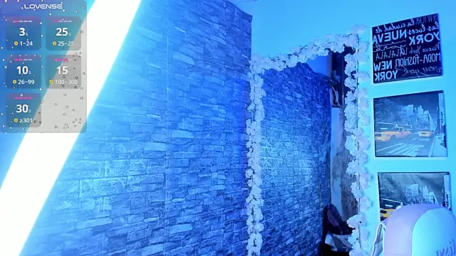 Snapshot of valery__star chatting on October 28, 2025, 12:37 pm valery star online show from October 28, 2025, 12:37 pm