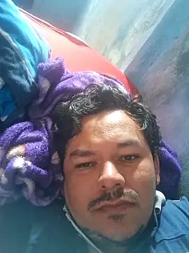 Snapshot of Domruan99 chatting on September 26, 2025, 4:14 pm Domruan99 online show from September 26, 2025, 4:14 pm