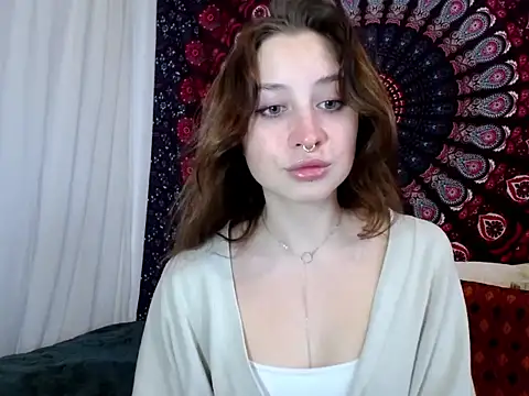 AdalynKiss online show from February 11, 2026, 7:19 am