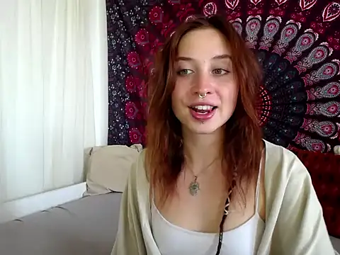 AdalynKiss online show from May 27, 2026, 1:29 pm