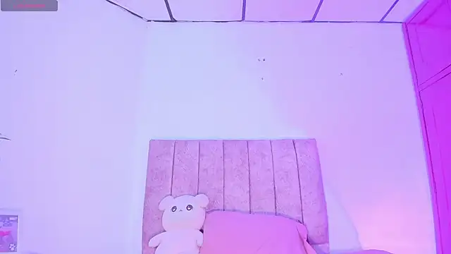 Snapshot of Mila_1wood chatting on July 17, 2026, 12:46 pm Mila 1wood online show from July 17, 2026, 12:46 pm