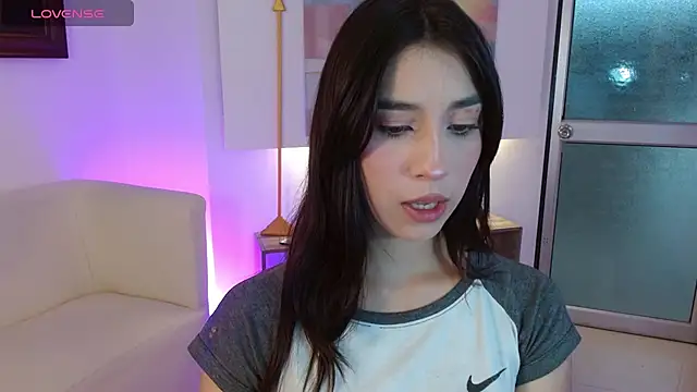 koyuki san online show from December 15, 2025, 12:11 pm