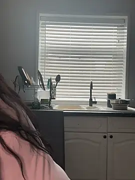 Snapshot of irishmollyx chatting on February 21, 2026, 10:50 am irishmollyx online show from February 21, 2026, 10:50 am