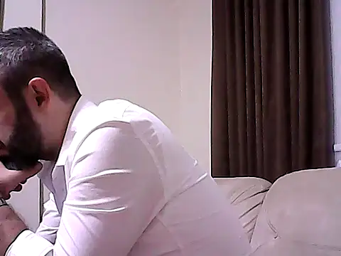 Amigo350535 online show from November 7, 2025, 6:34 pm