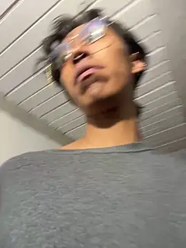 MadamLeRouge online show from February 17, 2026, 12:52 am