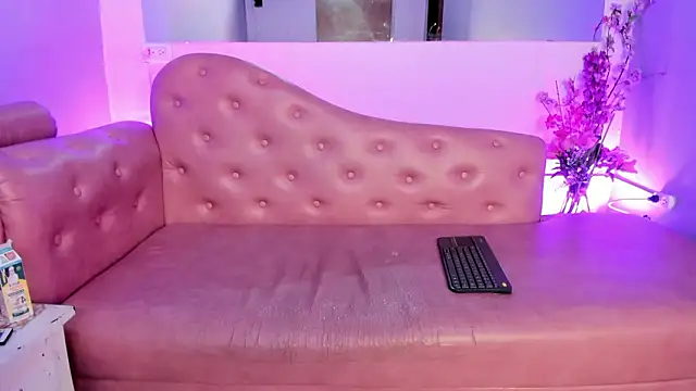 Snapshot of Amelia_Rivas chatting on February 10, 2026, 6:29 pm Amelia Rivas online show from February 10, 2026, 6:29 pm