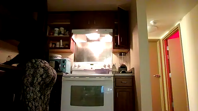 Snapshot of bellacagyal chatting on October 26, 2025, 11:27 pm bellacagyal online show from October 26, 2025, 11:27 pm