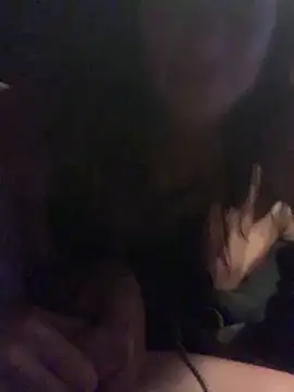 GoldenPussy1329 online show from May 27, 2026, 9:44 pm