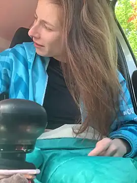 Snapshot of GoldenPussy1329 chatting on April 13, 2026, 10:30 am GoldenPussy1329 online show from April 13, 2026, 10:30 am