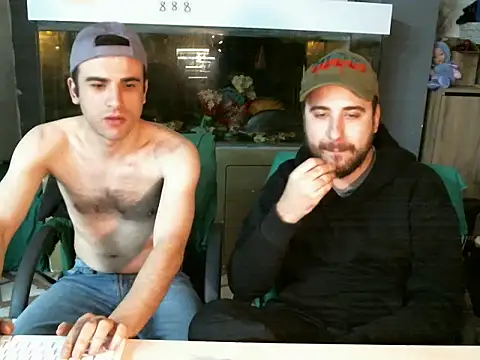 Snapshot of 2jeffman chatting on October 16, 2025, 11:02 pm 2jeffman online show from October 16, 2025, 11:02 pm