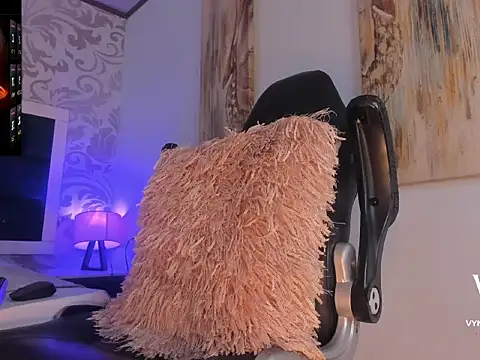 Snapshot of VynnyBlacke_ chatting on February 12, 2026, 4:23 am VynnyBlacke online show from February 12, 2026, 4:23 am