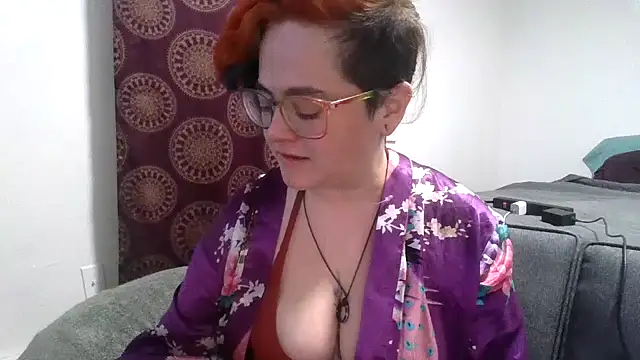 daniak90 online show from October 31, 2025, 4:09 am