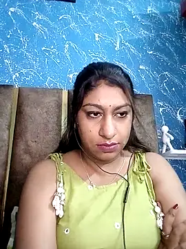 Snapshot of DesiRiya12 chatting on September 29, 2025, 7:37 am DesiRiya12 online show from September 29, 2025, 7:37 am
