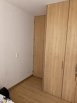 valentine warm online show from February 13, 2026, 10:10 pm