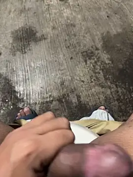 Snapshot of Odayr chatting on October 28, 2025, 7:29 am Odayr online show from October 28, 2025, 7:29 am