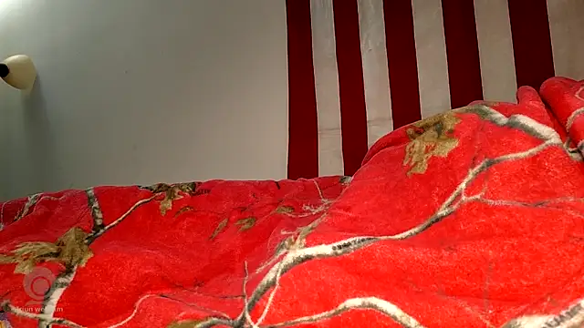 Snapshot of whitesmoothrod9 chatting on November 13, 2025, 6:39 am whitesmoothrod9 online show from November 13, 2025, 6:39 am