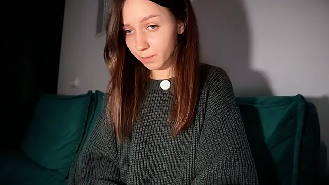 monnymoon online show from December 2, 2025, 8:38 am