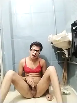 Snapshot of sexybobby13 chatting on November 18, 2025, 8:50 am sexybobby13 online show from November 18, 2025, 8:50 am