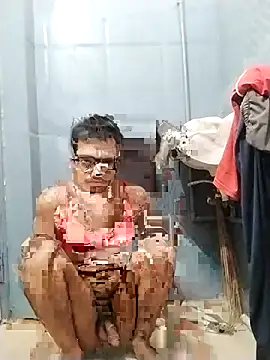 Snapshot of sexybobby13 chatting on October 14, 2025, 8:59 am sexybobby13 online show from October 14, 2025, 8:59 am