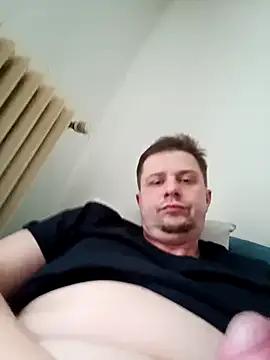 SugaryFinder1 online show from February 12, 2026, 1:55 pm