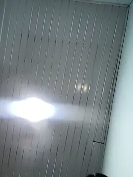 miluwatson online show from March 26, 2026, 4:00 am