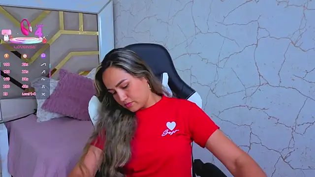 Snapshot of lila_cute1 chatting on November 19, 2025, 7:14 pm lila cute1 online show from November 19, 2025, 7:14 pm