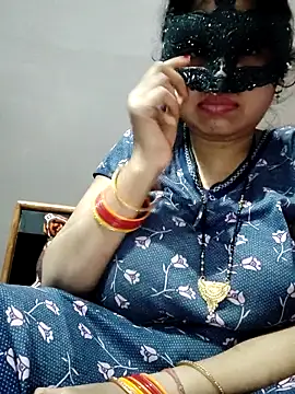 Snapshot of Hot__bhabhi_99 chatting on November 14, 2025, 4:54 pm Hot bhabhi 99 online show from November 14, 2025, 4:54 pm