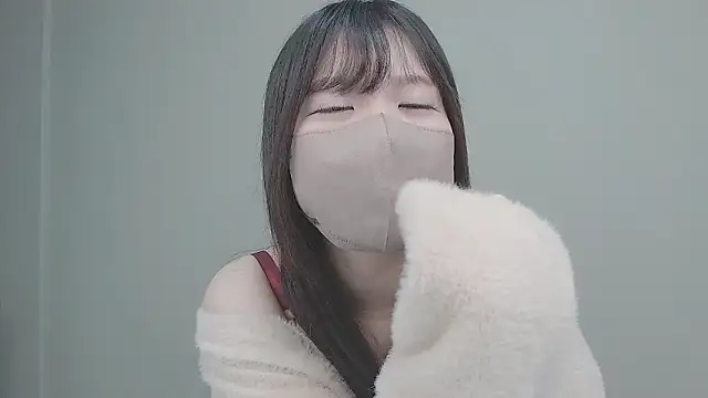 Pome 18 cute online show from January 6, 2026, 11:03 am