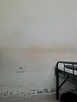 Snapshot of abhi05x chatting on October 19, 2025, 9:01 am abhi05x online show from October 19, 2025, 9:01 am