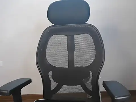 mooonlightbaby online show from October 30, 2025, 9:55 pm