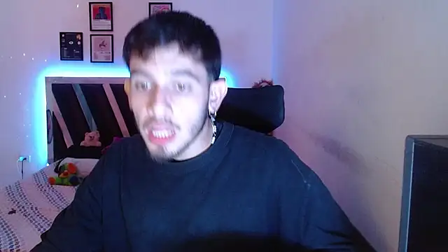 Sebasxxl12 online show from February 4, 2026, 10:27 pm