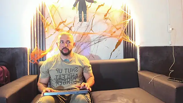 isaac franko online show from October 26, 2025, 9:26 pm