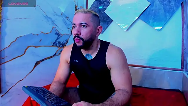 isaac franko online show from October 12, 2025, 9:49 pm