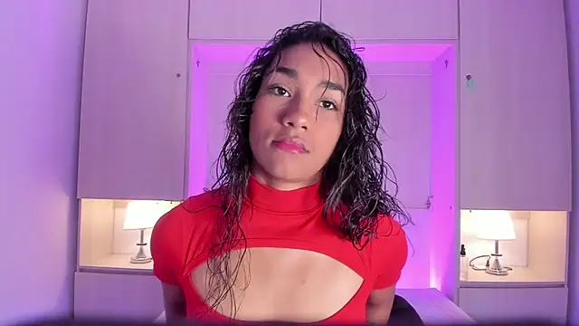 AnahiCollins online show from March 19, 2026, 11:43 am