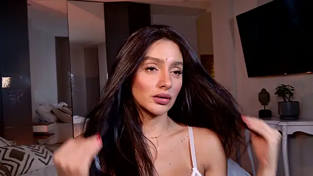 Snapshot of Milana_De chatting on March 30, 2026, 10:44 pm Milana De online show from March 30, 2026, 10:44 pm