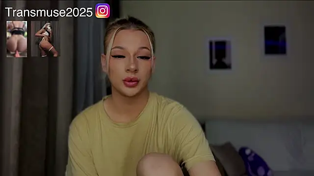 Snapshot of NikandJane chatting on November 26, 2025, 7:25 pm NikandJane online show from November 26, 2025, 7:25 pm