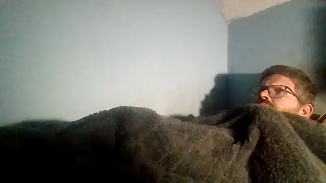 bigdickdaddy6911 online show from November 7, 2025, 1:43 am