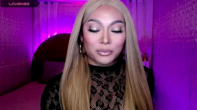 Snapshot of KaGoddessonXXX chatting on December 5, 2025, 10:03 am KaGoddessonXXX online show from December 5, 2025, 10:03 am