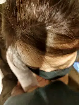 Snapshot of aska1986 chatting on December 14, 2025, 12:22 pm aska1986 online show from December 14, 2025, 12:22 pm