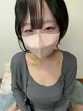 Snapshot of _JINA_tan chatting on November 3, 2025, 4:17 am  JINA tan online show from November 3, 2025, 4:17 am