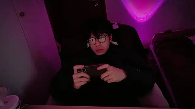 hangzi-0011 online show from January 18, 2026, 9:56 am