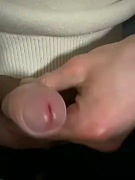 heet1998 online show from March 2, 2026, 8:16 pm