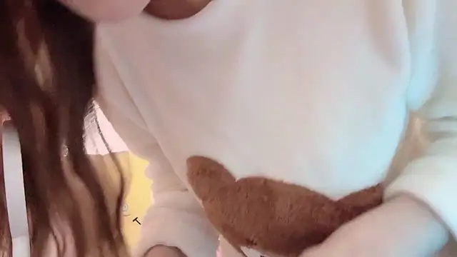 Snapshot of Titi-175 chatting on November 1, 2025, 4:41 am Titi-175 online show from November 1, 2025, 4:41 am