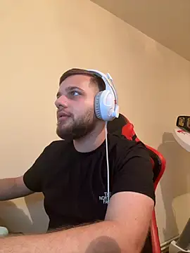 KingAdonisss online show from November 2, 2025, 2:22 pm