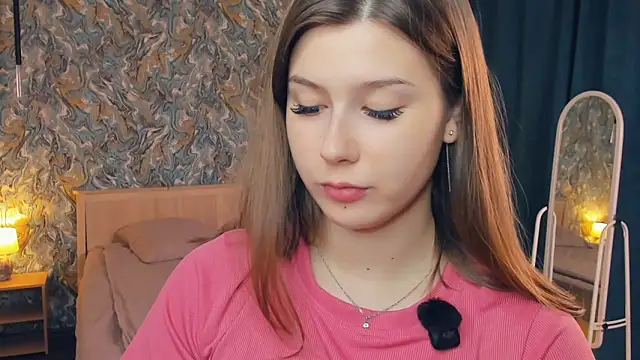 Snapshot of MondoNeko chatting on November 19, 2025, 7:19 am MondoNeko online show from November 19, 2025, 7:19 am