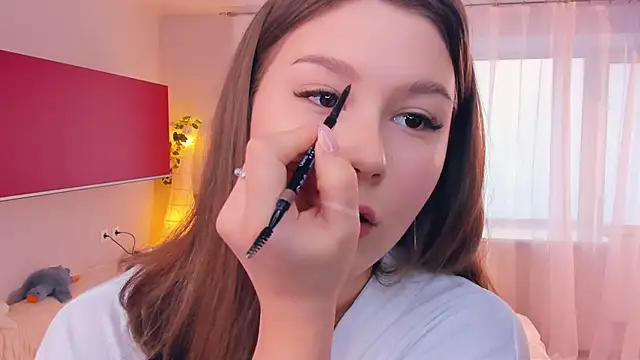 Snapshot of MondoNeko chatting on November 1, 2025, 7:13 am MondoNeko online show from November 1, 2025, 7:13 am