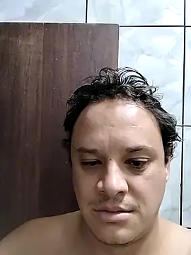 ricardaoandre  online show from October 13, 2025, 4:14 am