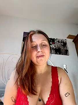 Snapshot of SweetieLina chatting on October 2, 2025, 9:01 am SweetieLina online show from October 2, 2025, 9:01 am